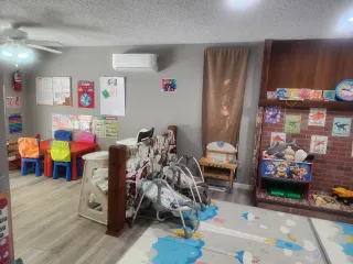 Happy children at UHC